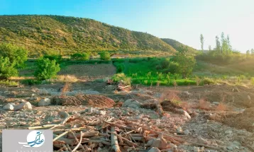 آثار به‌جامانده از سیل روستای کاستان