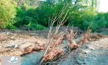 آثار به‌جامانده از سیل روستای کاستان