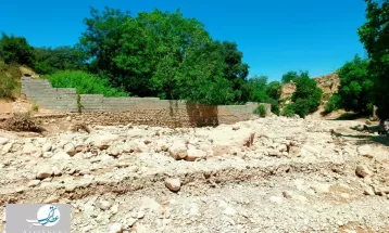 آثار به‌جامانده از سیل روستای کاستان