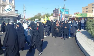 راهپیمایی 13 آبان‌ماه در فاروج برگزار شد